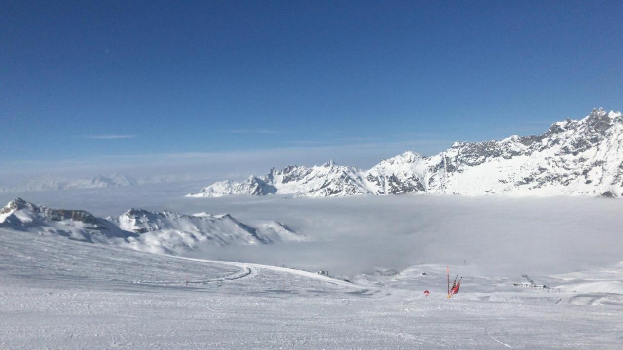 Apartamento Chasse Neige - Cervinia Breuil-Cervinia Exterior foto